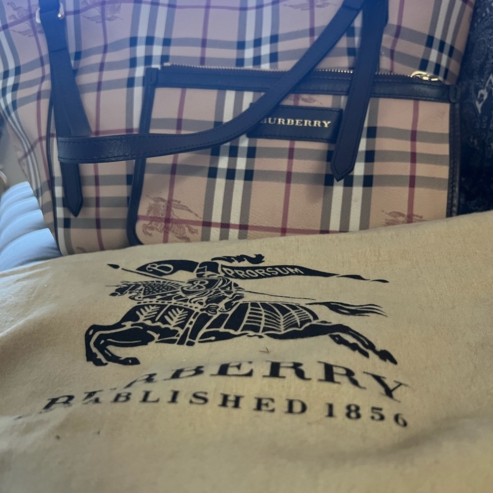 Burberry tote bag, - Picture 2 of 16
